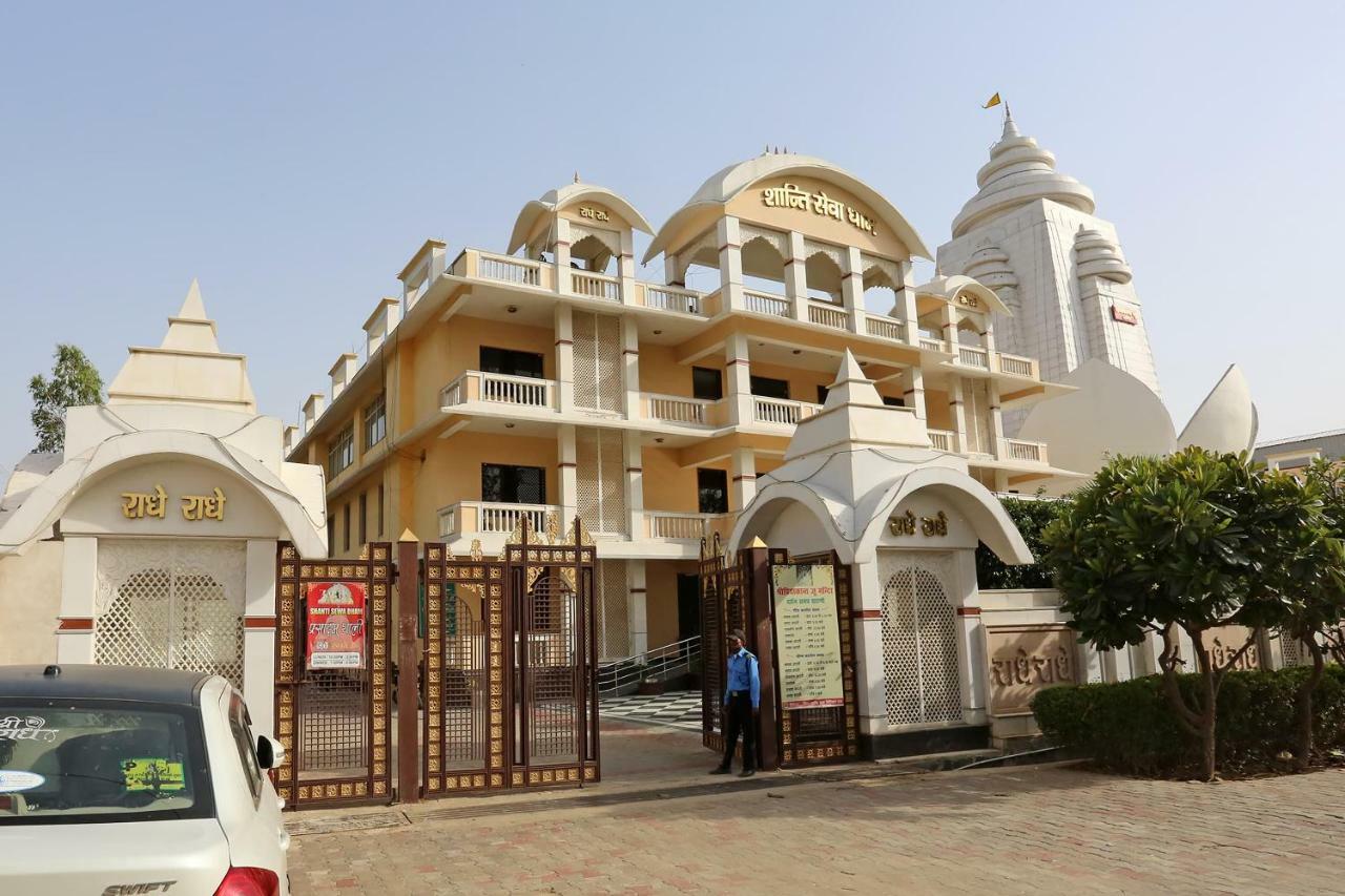Oyo 13564 Near Prem Mandir Hotel Matura Exterior foto